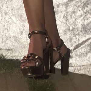Gucci Orchid Tortoise Platform Heels